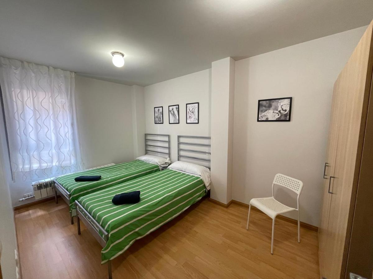 Apartamentos Ribera Navarra - Bardenas Castejón Екстериор снимка