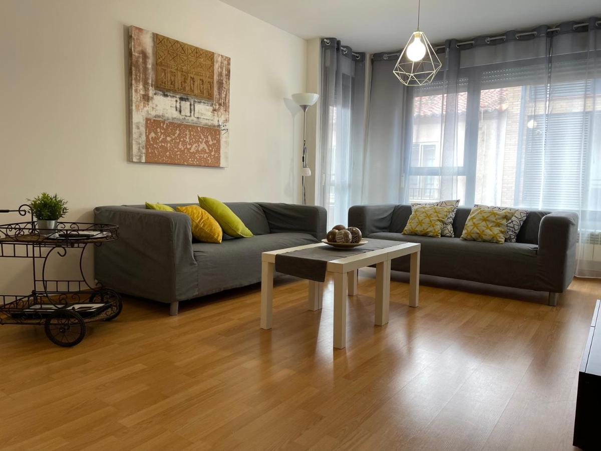 Apartamentos Ribera Navarra - Bardenas Castejón Екстериор снимка